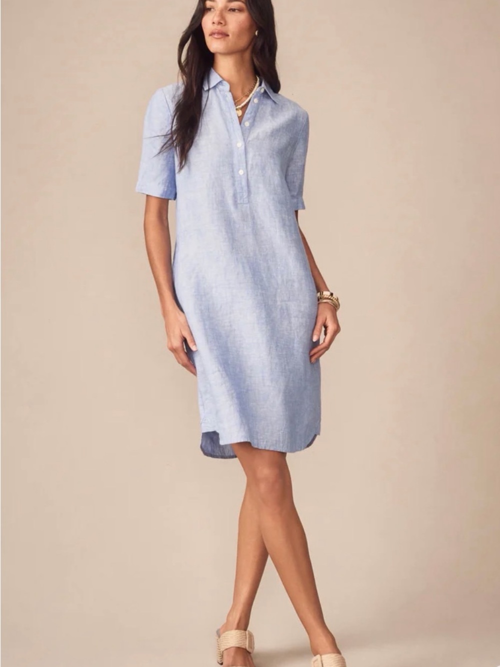 J. McLaughlin Light Blue Linen Button-Up Shirt